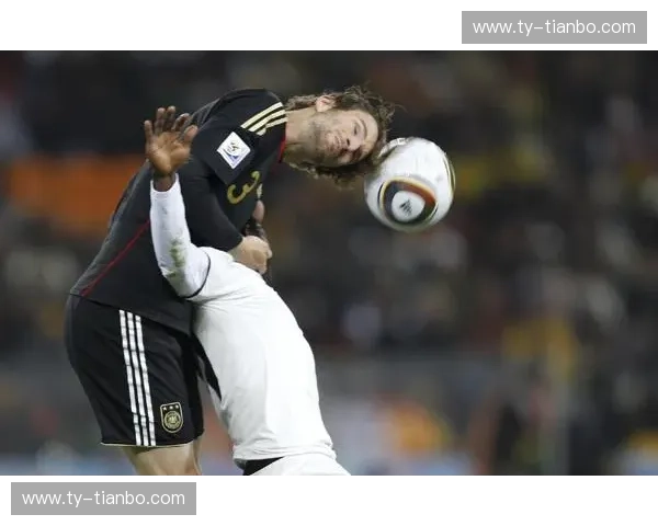 航海家遭遇黑星群：葡萄牙与加纳的绿茵宿命博弈